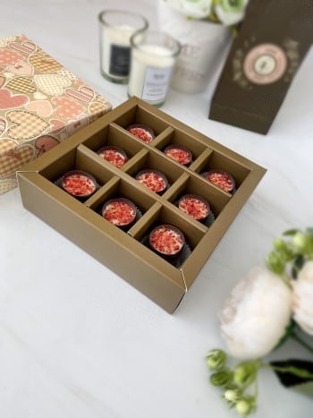 Упаковка под 9 конфет "Сердца"